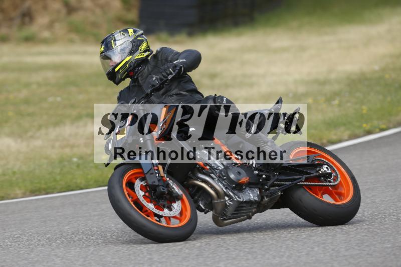 /19 06.06.2026  TZ Motorsport ADR/Gruppe gelb/45